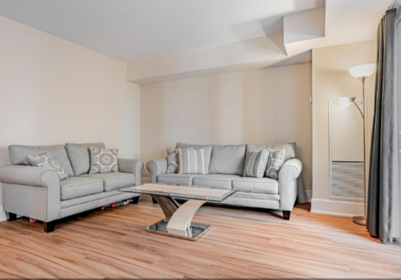 Executive 2 Beds Near Cn Tower, Rogers Centre, Scotia Area, Business District, Entertainment District, Lakeshore โตรอนโต ภายนอก รูปภาพ